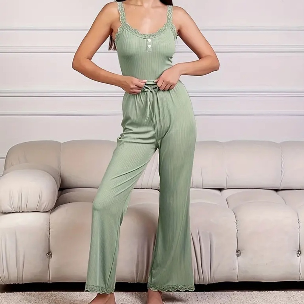 Green Lace Trim Sleepwear Set